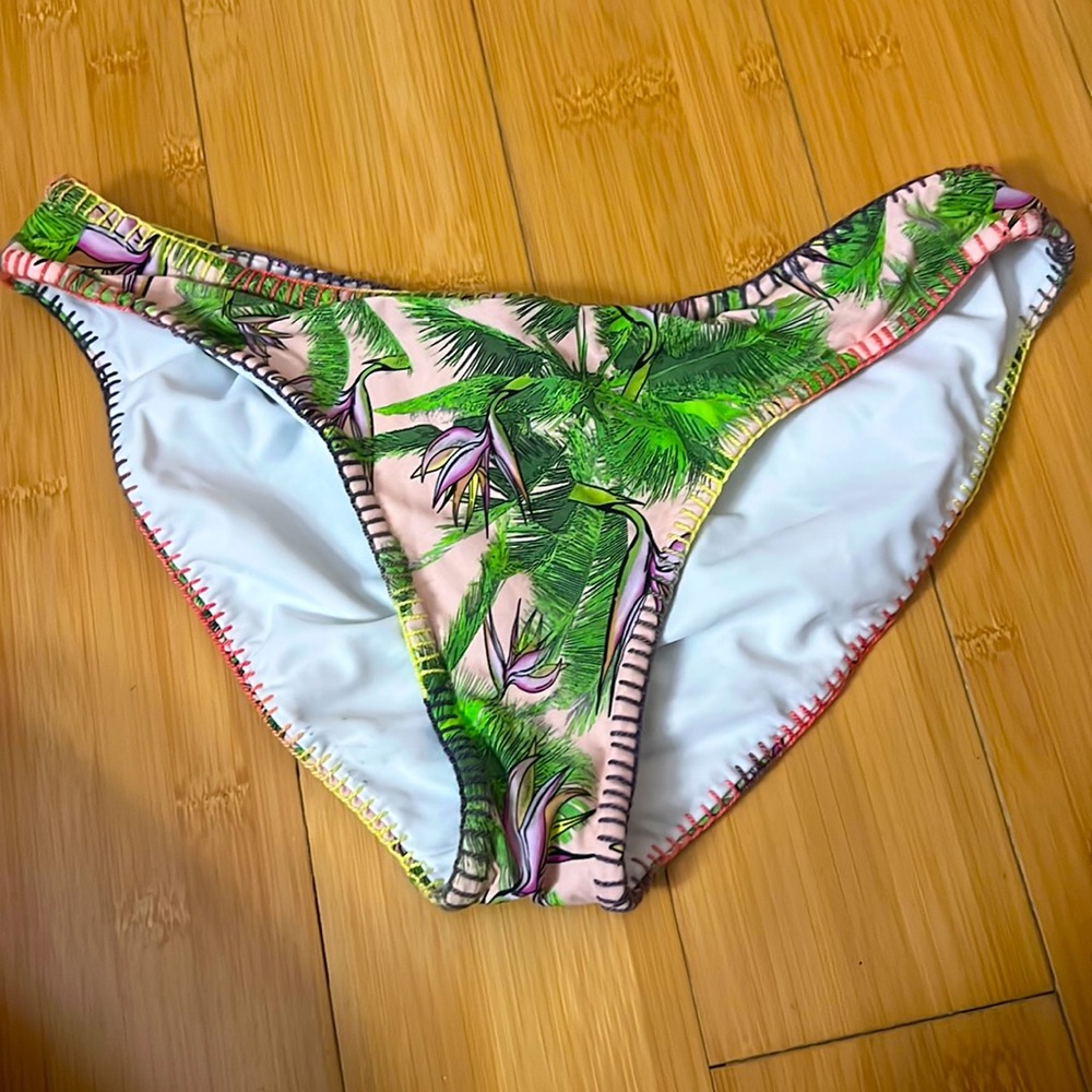 PQ hipster bottom